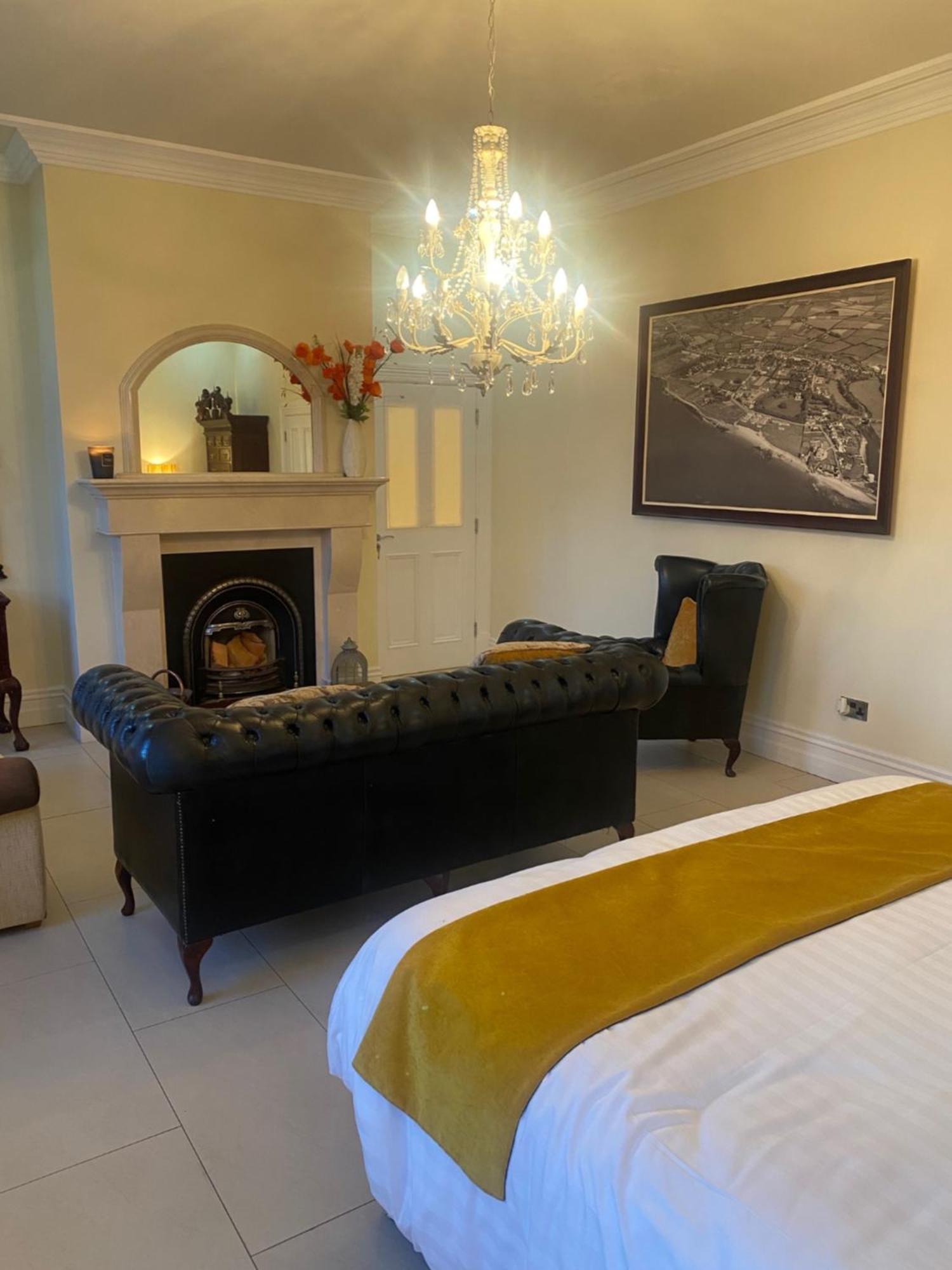 バンクラナ St Columbs House Bed & Breakfast エクステリア 写真