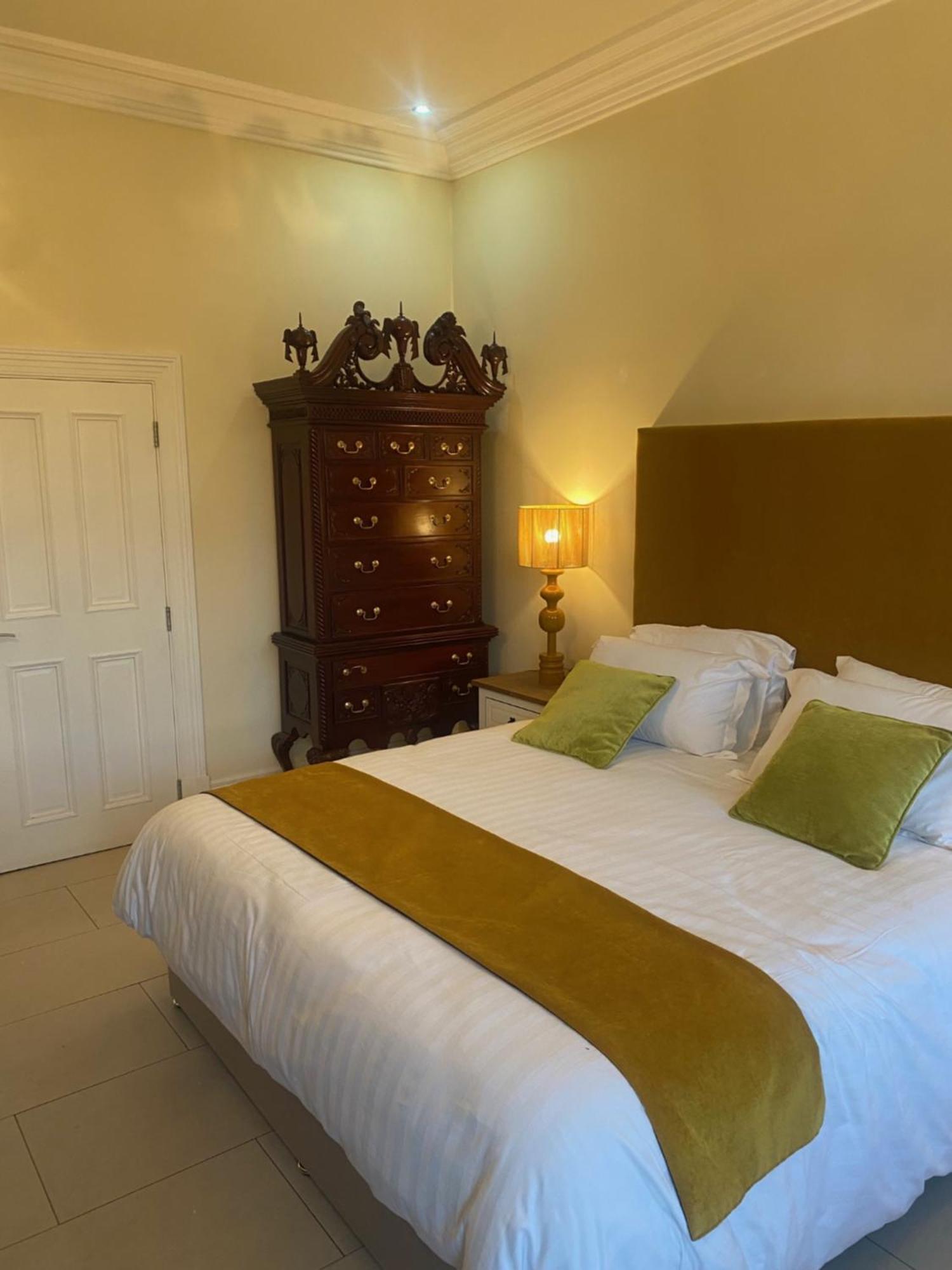 バンクラナ St Columbs House Bed & Breakfast エクステリア 写真