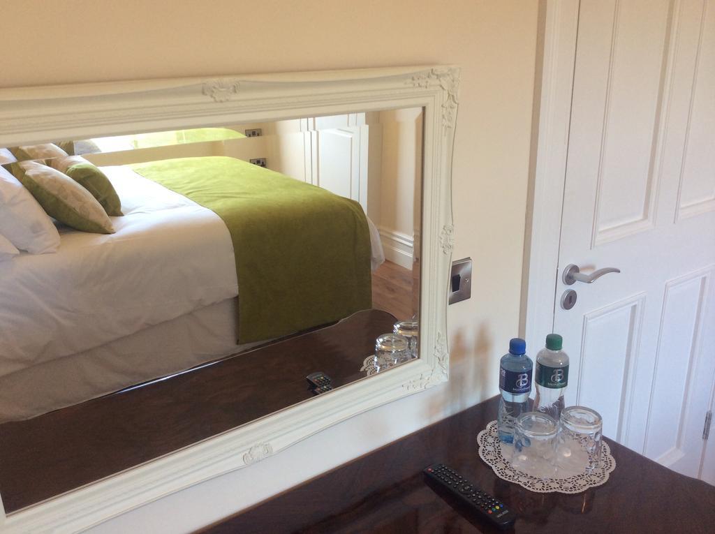 バンクラナ St Columbs House Bed & Breakfast エクステリア 写真