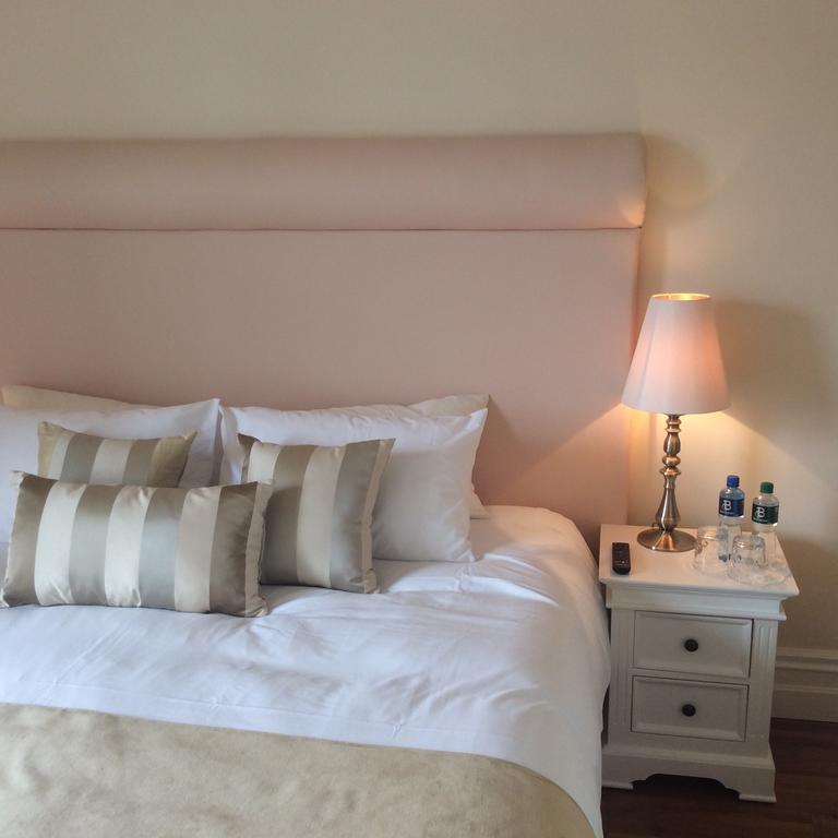 バンクラナ St Columbs House Bed & Breakfast エクステリア 写真