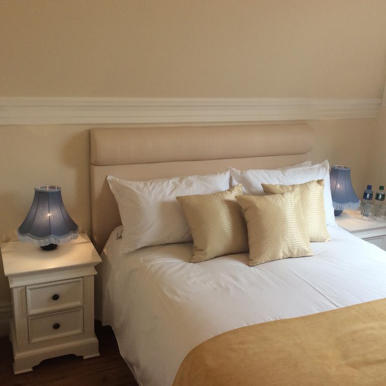 バンクラナ St Columbs House Bed & Breakfast エクステリア 写真