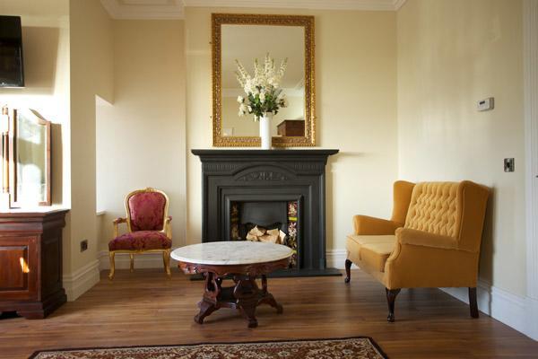 バンクラナ St Columbs House Bed & Breakfast エクステリア 写真